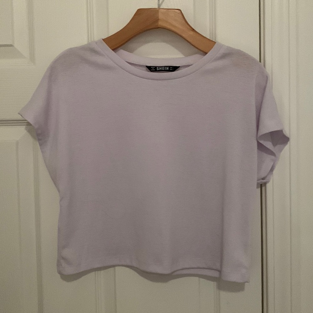 SHEIN White Crop Top